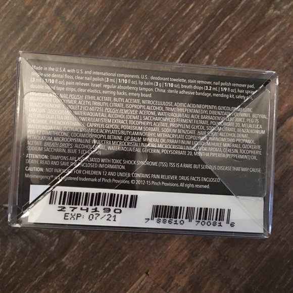 Mini Emergency Minimergency Kit Bridesmaids Women - Picture 2 of 8